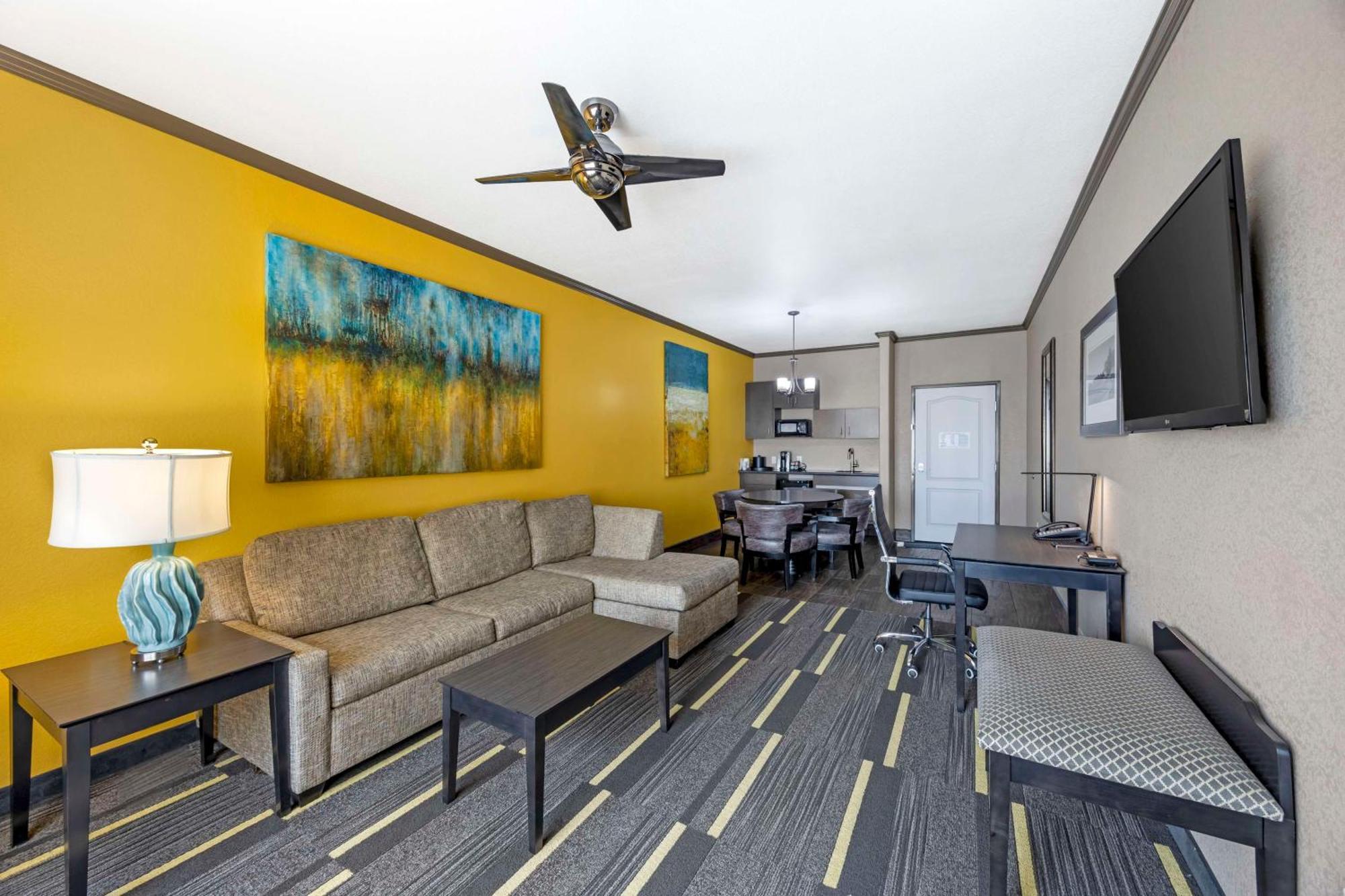 Best Western Plus Emerald Inn & Suites Garden City Kültér fotó
